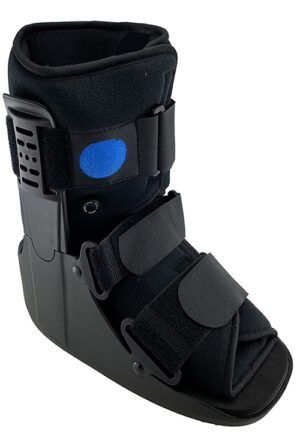 Surgical Basics Walker Moon Boot Short Small