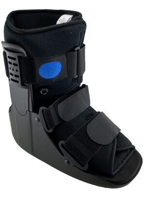Surgical Basics Walker Moon Boot Short Medium